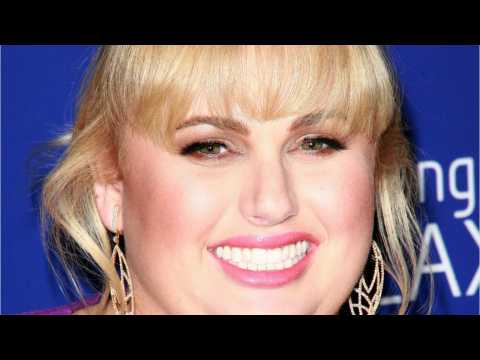 VIDEO : Rebel Wilson Lives Her Best Life On Vacay In Iceland