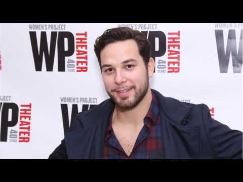 VIDEO : Skylar Astin To Join Season 4 Of Crazy Ex- Girlfriend