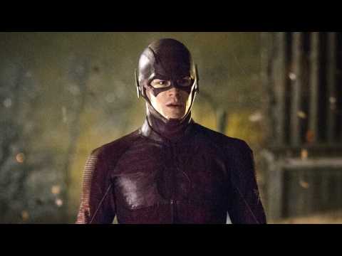 VIDEO : The CW Will Not End Any Arrowverse Series