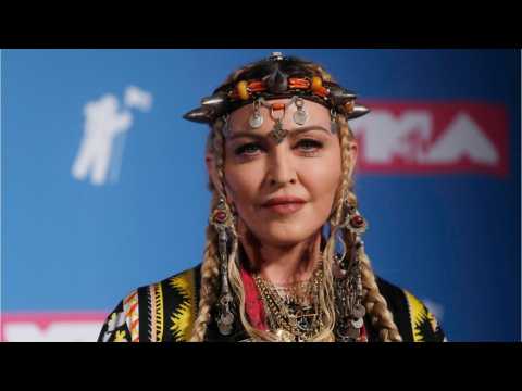 VIDEO : Madonna Says VMA Speech Was Never Meant To Be A 'Tribute' To Aretha Franklin