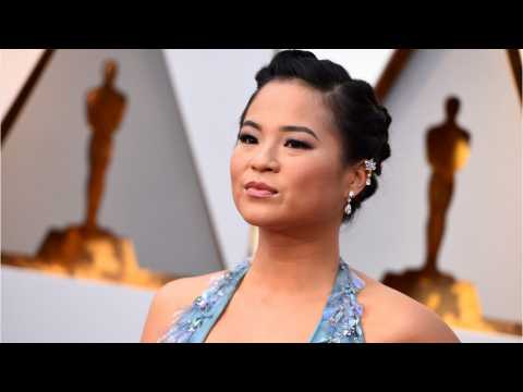 VIDEO : Kelly Marie Tran Pens Powerful Essay About Bullies