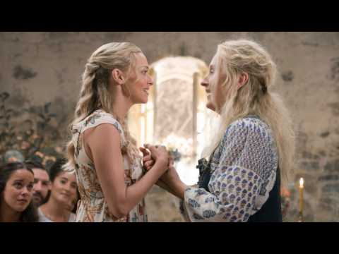 VIDEO : What Are Critics Saying About 'Mamma Mia: Here We Go Again'?