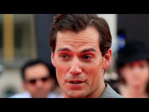 VIDEO : Henry Cavill Teases His Vision For Next Superman Movie
