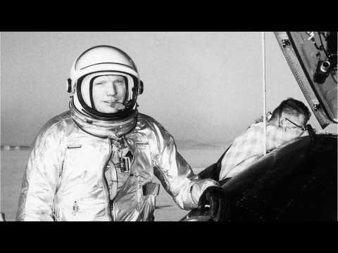 VIDEO : Neil Armstrong?s Sons Comment On Film Flag Omission