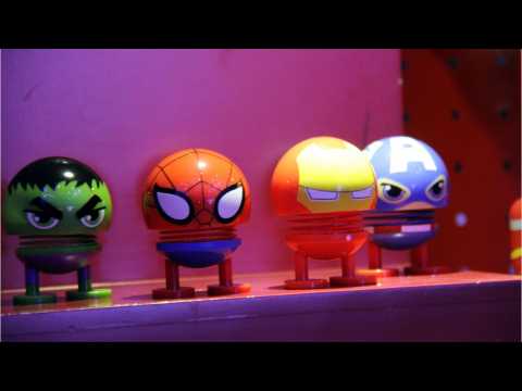 VIDEO : Marvel Pushes Buy One, Get One Labor Day Sale For Digital Comics