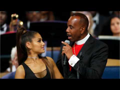 VIDEO : Franklin Funeral Bishop Apologizes To Ariana Grande