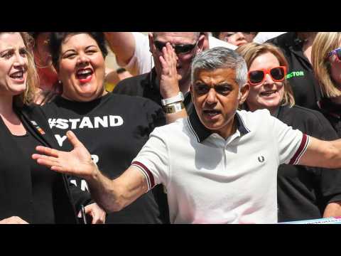 VIDEO : Sadiq Khan Finds Protest Blimp Against Him Amusing