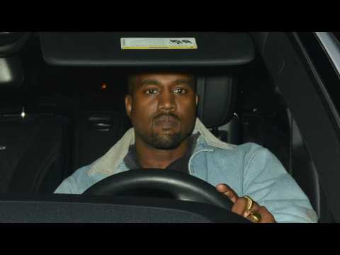 VIDEO : Kanye West Posts Text Convo With Caitlyn Jenner Amid Family Feud
