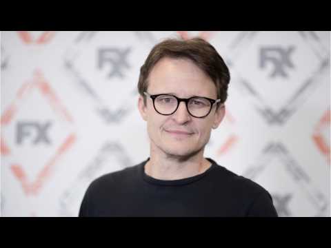 VIDEO : Damon Herriman Cast As Charles Manson Twice