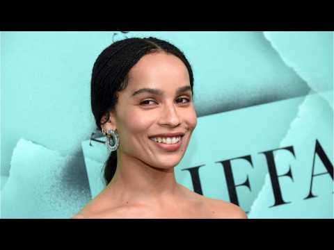 VIDEO : Zo Kravitz Channels Her Mom For Shoot