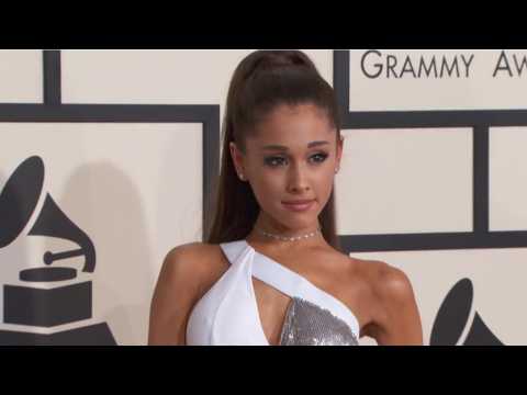 VIDEO : Ariana Grande Dazzles In First Performance Since Pete Davidson Breakup