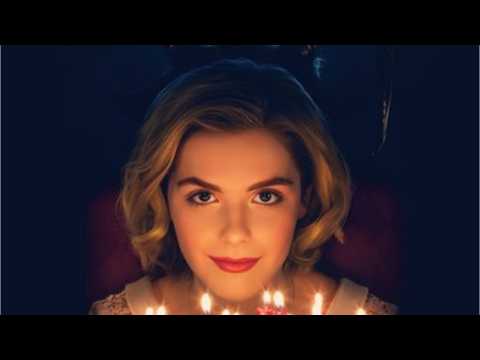 VIDEO : 'Chilling Adventures of Sabrina' Creator Teases Salem Could Talk in the Future