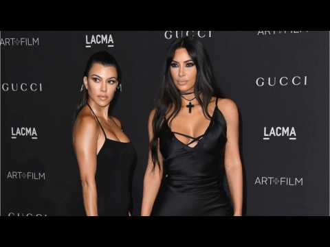 VIDEO : Kourtney Kardashian Trolls The Trolls