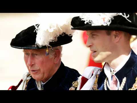 VIDEO : Prince Charles Is Obsessed With Squirrels?