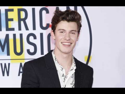 VIDEO : Shawn Mendes: Taylor Swift l'a aid  vaincre sa nervosit sur scne