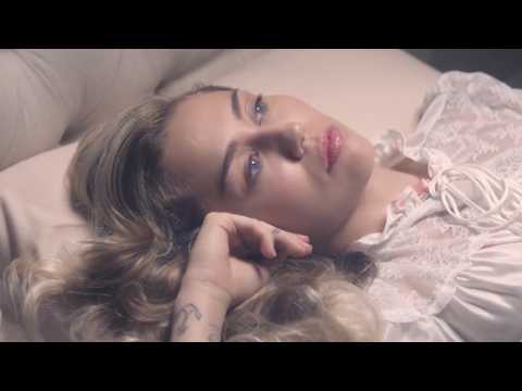 VIDEO : Miley Cyrus estar en la 5 temporada de Black Mirror