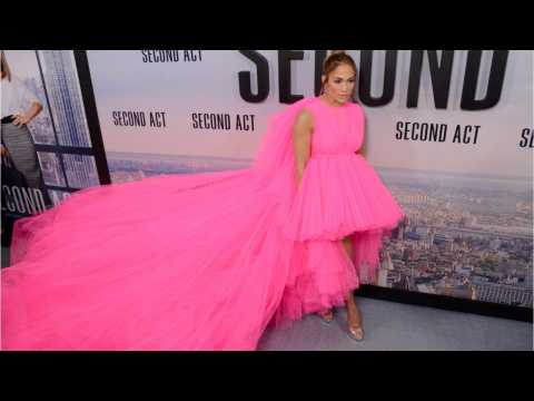 VIDEO : Alex Rodriguez Gushes Over Jennifer Lopez?s Latest Red-Carpet Look