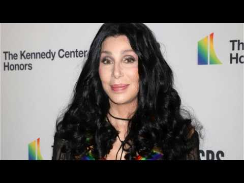 VIDEO : Kennedy Center Honors Give Tribute To Cher