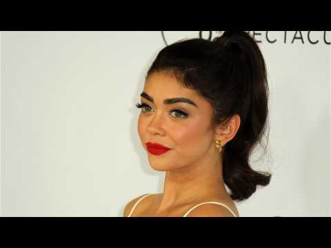 VIDEO : 'Modern Family' Actor Sarah Hyland Experiences Family Tragedy