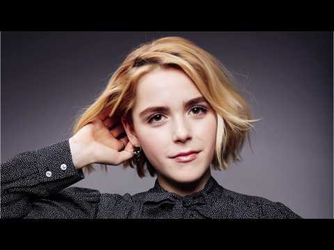 VIDEO : Netflix Announces ?Chilling Adventures of Sabrina? Season 2 Premiere Date