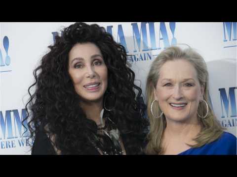 VIDEO : Cher & Meryl Streep Once Saved A Woman?s Life
