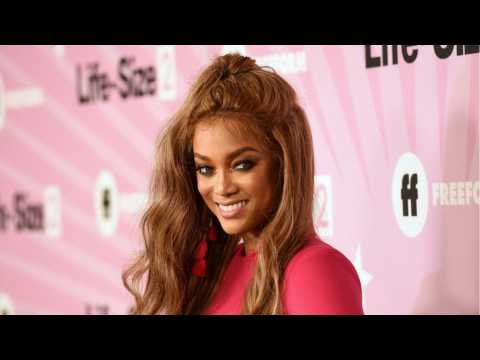 VIDEO : 'Life-Size 2' Pays Tribute To Lindsay Lohan's Character