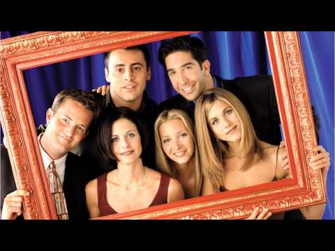 VIDEO : Friends Fans Freaking Out Over Show Leaving Netflix