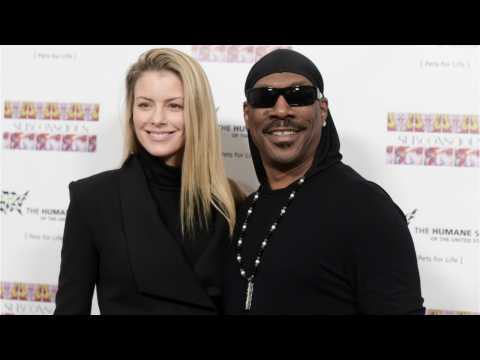 VIDEO : Eddie Murphy Welcomes His Tenth Child Into The World With Fiancee Paige Butcher