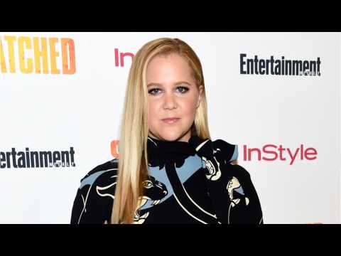 VIDEO : Amy Schumer Dallas Show Cancelled Because Of Severe Morning Sickness