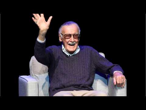 VIDEO : Provoking Outrage, Bill Maher Uses Stan Lee's Death To Insult Fans