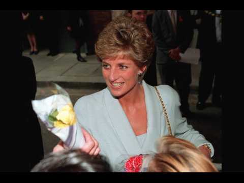 VIDEO : Le touchant dernier cadeau du prince William  sa mre Diana