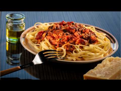 VIDEO : The Wondrous Technique Of Baked Pasta