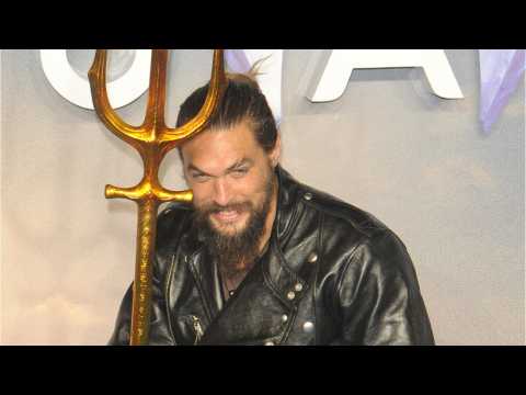 VIDEO : Jason Momoa?s Wanted To ?Break the Internet? on ?SNL?