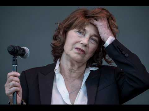 VIDEO : Malgr la douleur, Jane Birkin reprend got  la vie