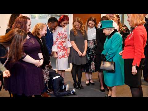 VIDEO : A Boy Became So Overwhelmed By A Visit From The Queen He Crawled To The Exit