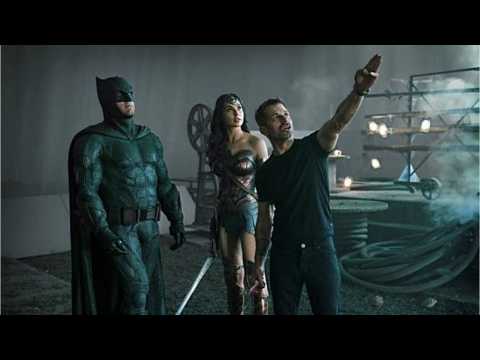 VIDEO : Zack Snyder Reveals New Cut Scene From 'Justice League' Featuring Lois Lane