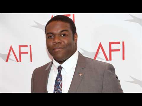 VIDEO : Detroiters Star Announces Shows Cancellation