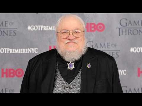 VIDEO : George R.R. Martin Says He Will Finish 'A Song Of Ice And Fire'