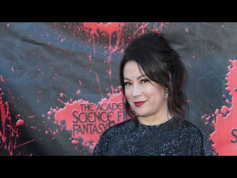 VIDEO : Jennifer Tilly Dresses As Her Character From 'Child's Play'