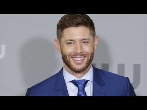 VIDEO : 'Supernatural's Jensen Ackles Is The Red Hood For Halloween