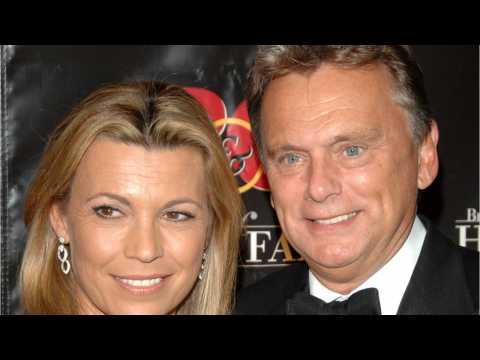 VIDEO : Wheel Of Fortune Duo Pat Sajak And Vanna White Renew Hosting Contracts