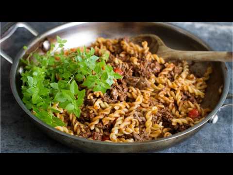 VIDEO : Vegan Threatens Mom For Making Meat Sauce