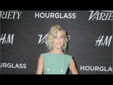 VIDEO : Julianne Hough to play 'Jolene' in new Show Based on Dolly Parton Songs
