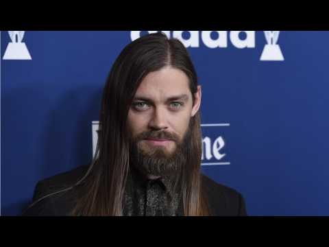 VIDEO : 'The Walking Dead' Star Constantly 