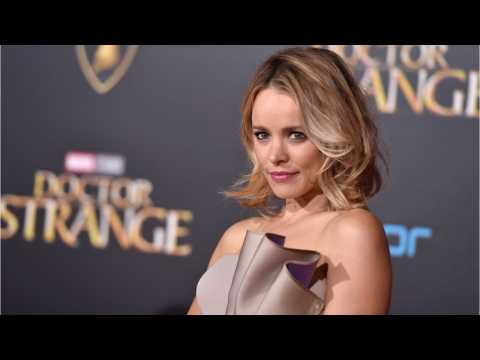 VIDEO : Rachel McAdams Opens Up About Welcoming Her Son Into The World