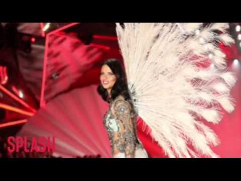 VIDEO : Adriana Lima is retiring from Victoria's Secret