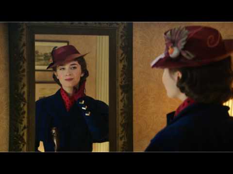 VIDEO : Emily Blunt Appears As Mary Poppins On Vogue Cover