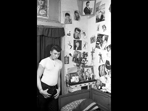 VIDEO : Un jour, une photo - Dans la chambre de Johnny Hallyday