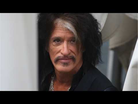 VIDEO : Aerosmith's Joe Perry Hospitalized