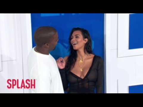 VIDEO : Kim Kardashian West's selfies upset Kanye West
